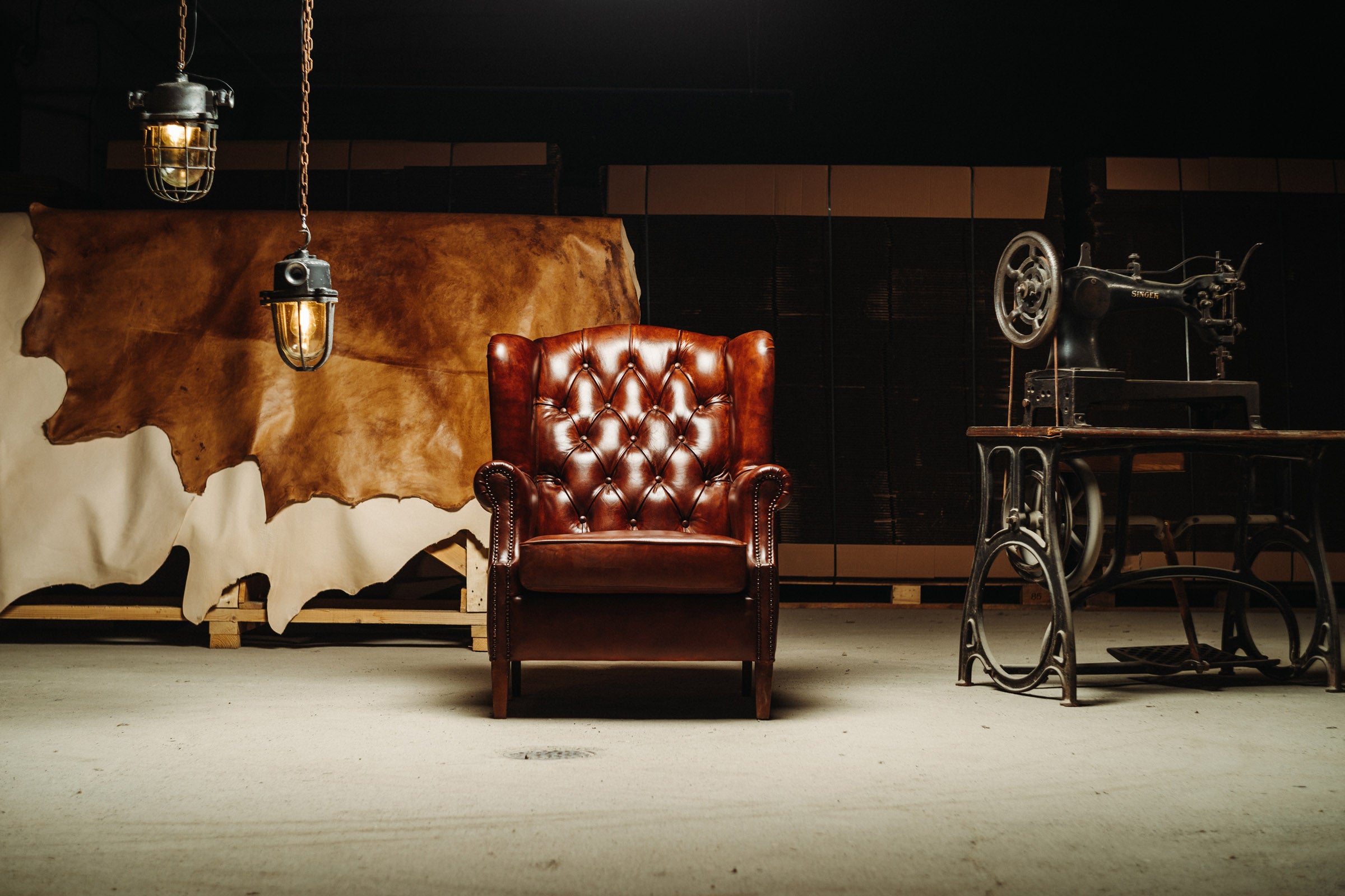 Chesterfield Hemingway leather armchair