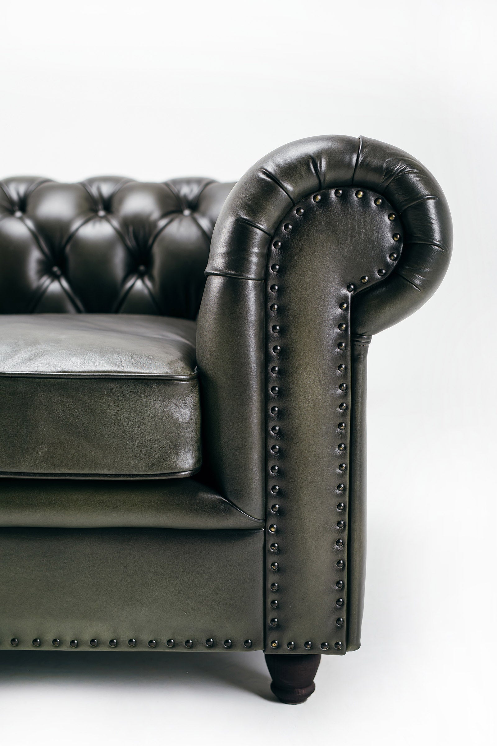 Chesterfield Austen leather 240 cm sofa