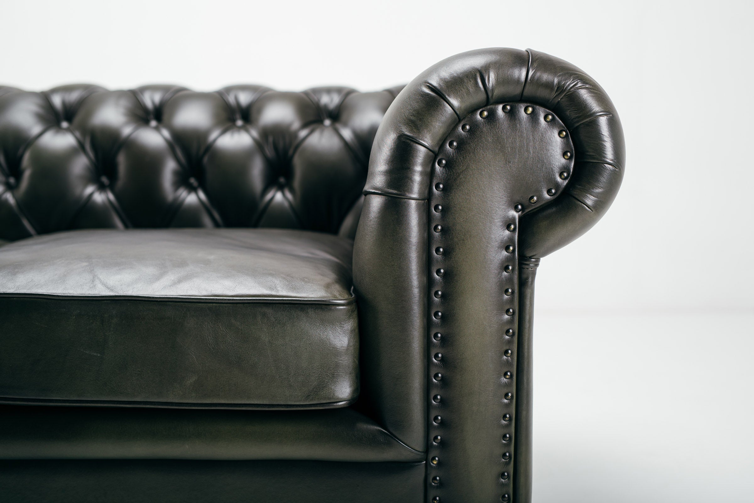 Chesterfield Austen leather 180 cm sofa