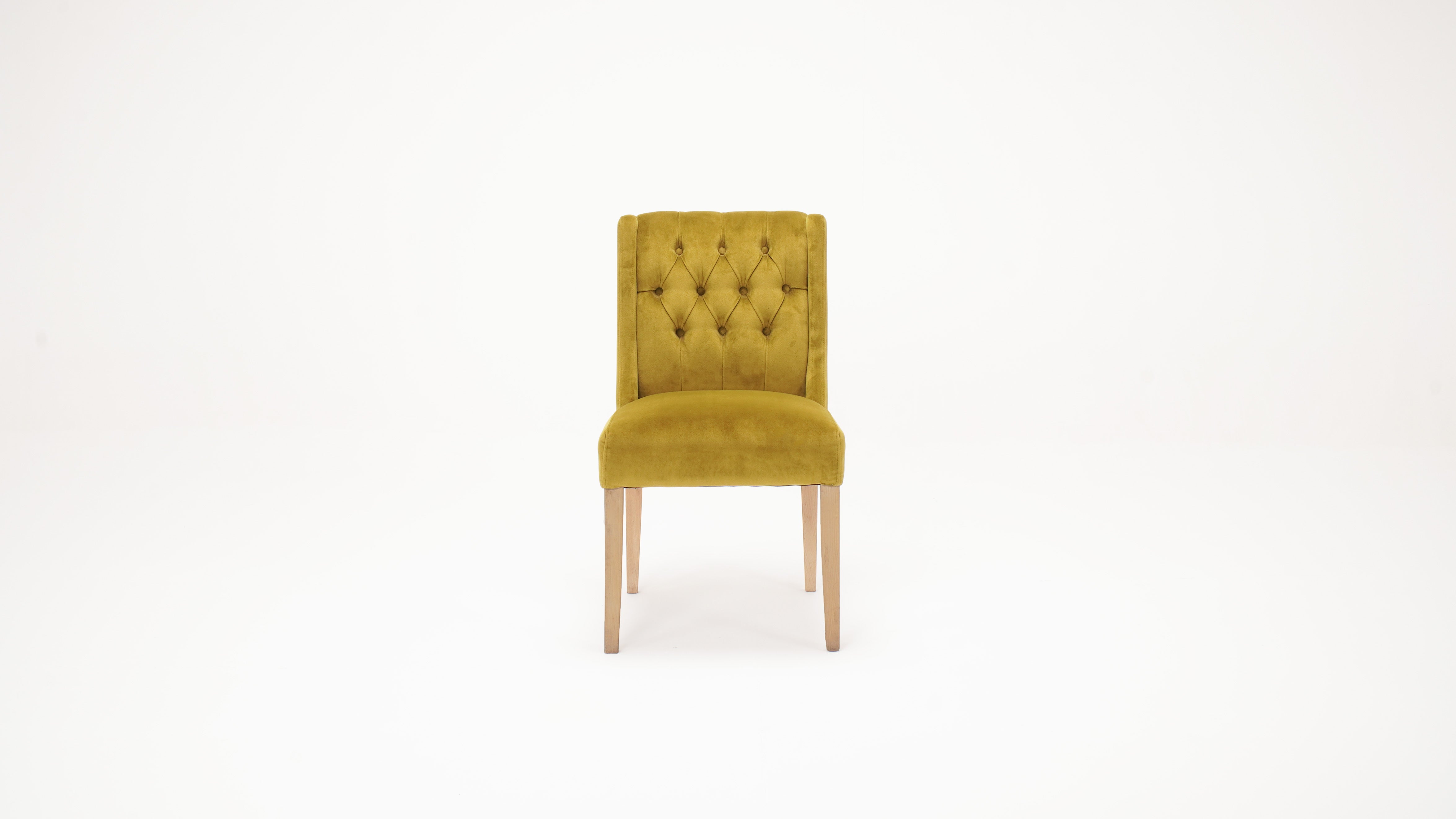 Boutiq Fabric Buttoned chair