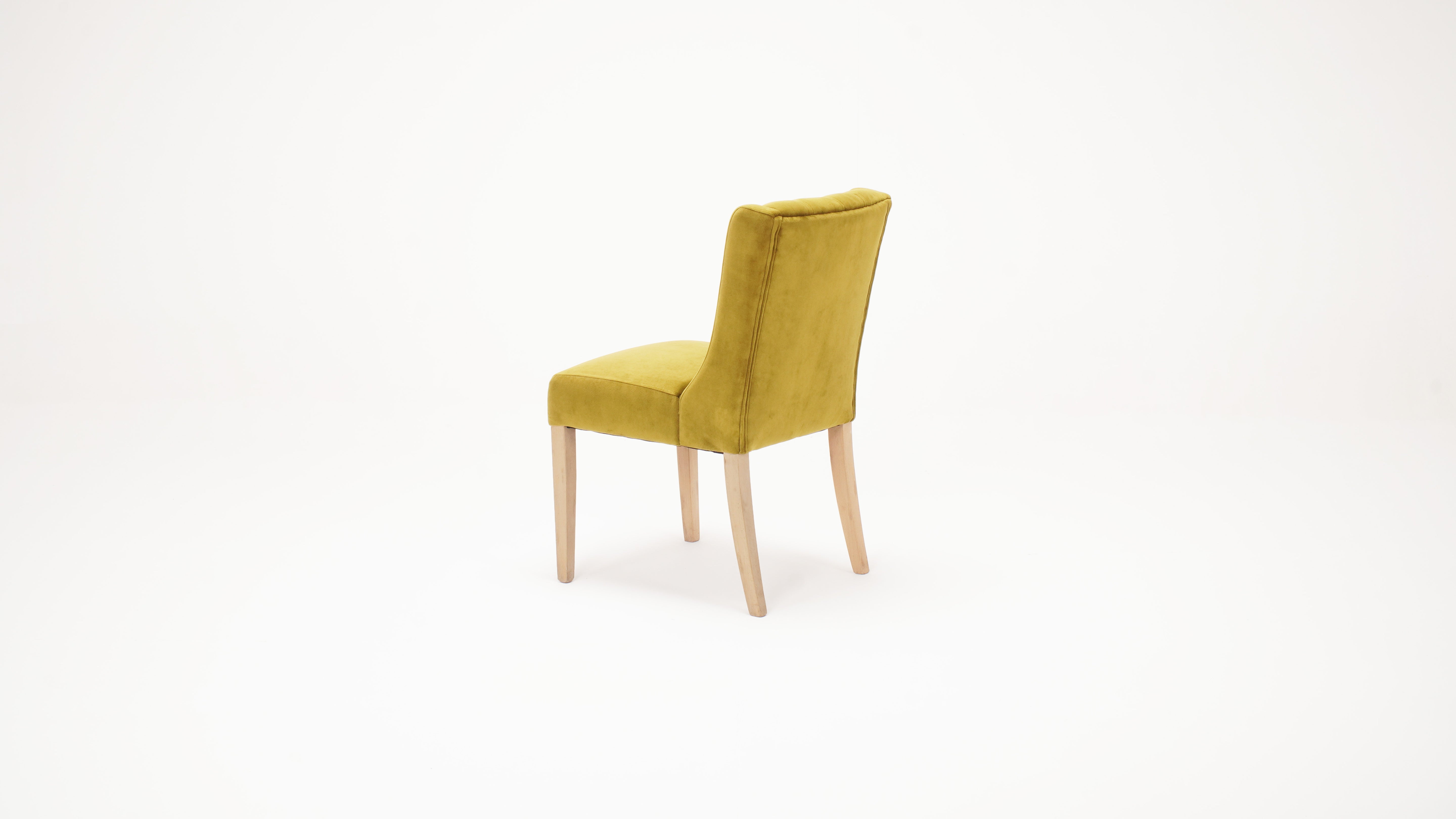 Boutiq Fabric Buttoned chair