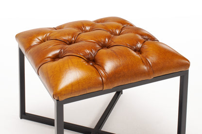 Taburet Buttoned din piele